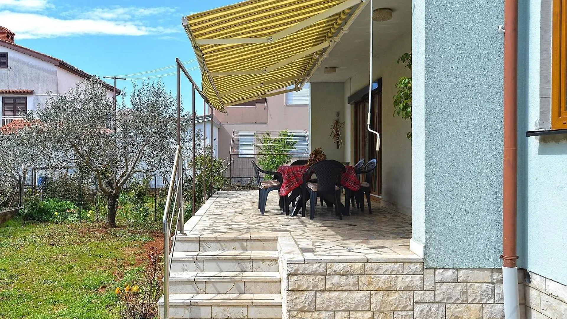 Apartment Ferienwohnung Fuer 6 Personen Ca 100 Qm In Pula-Fondole, Istrien Istrische Riviera